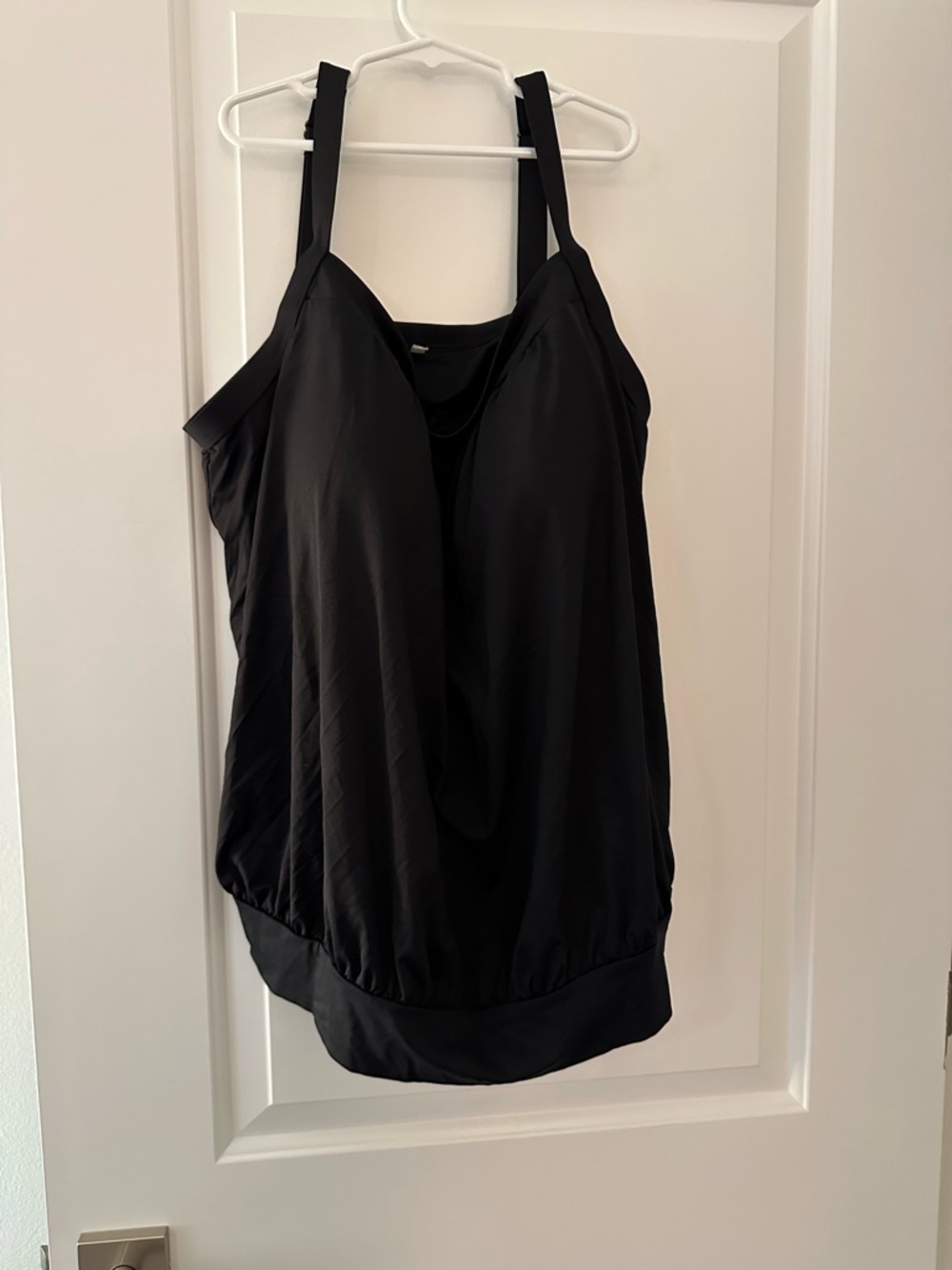 Lands’ End Black Blouson Tankini Top 20W Plus Size Swim Flowy